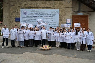 Flashmob dedicated to European Antibiotic Awareness Day