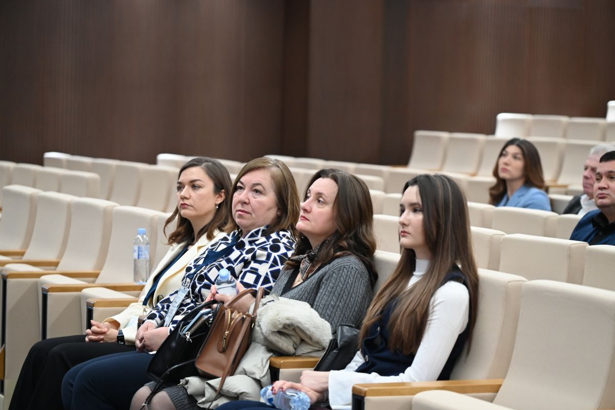 Conferință in memoriam Aureliu Gumeniuc